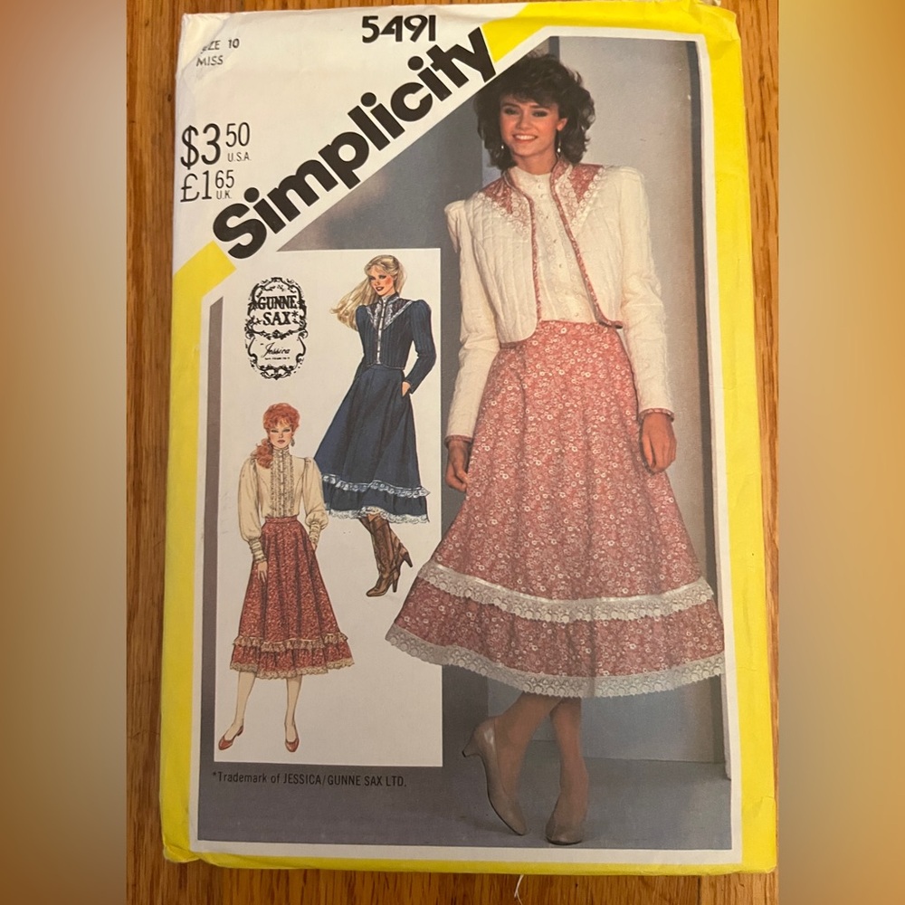 Simplicity Gunne Sax Skirt blouse jacket pattern 5491 size 10 Cut